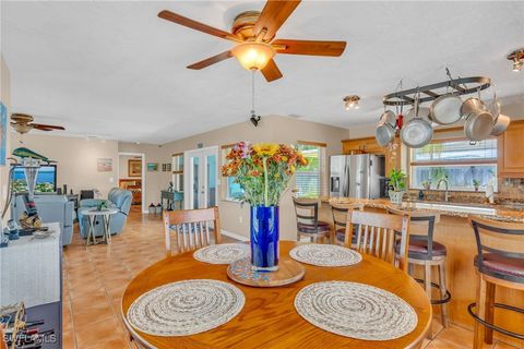 A home in KEY LARGO