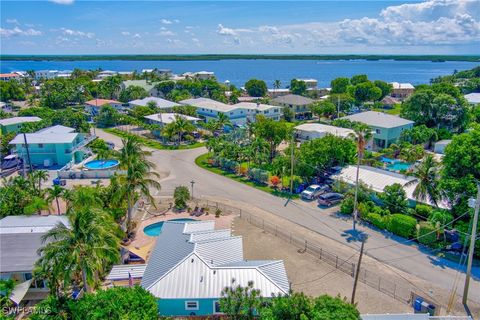 A home in KEY LARGO