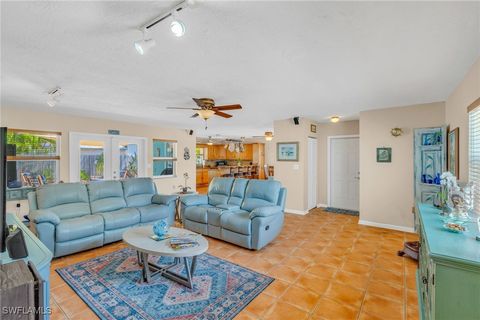 A home in KEY LARGO