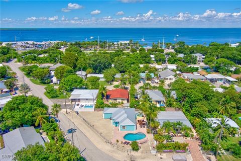 A home in KEY LARGO