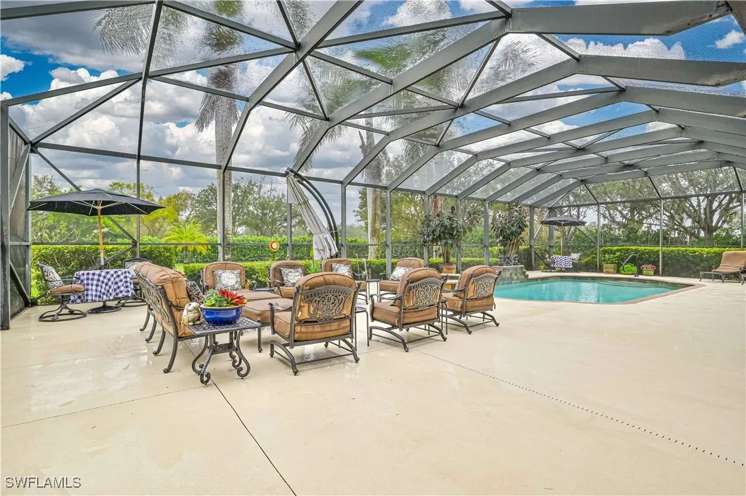 Fort Myers, Florida 33905, United States, 5 Bedrooms Bedrooms, ,4 BathroomsBathrooms,Residential,Active,14294