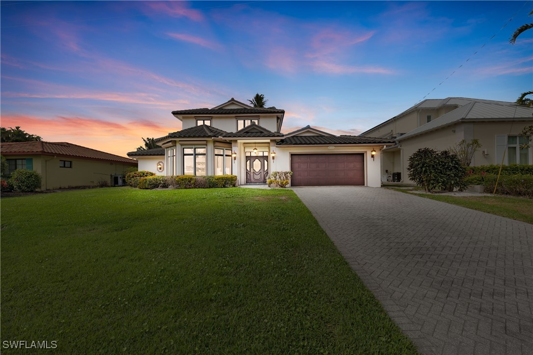 1535 Dolphin Lane