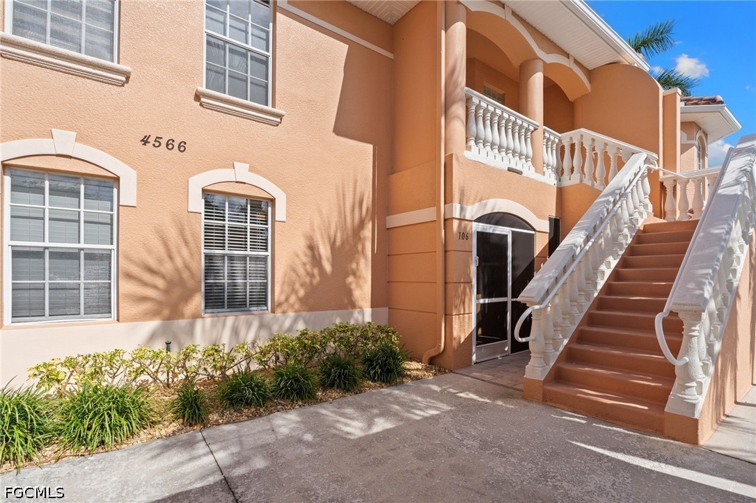 4566 SE 5th Place 106