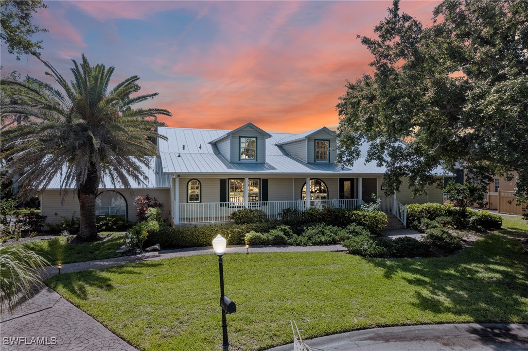 8625 S Lake Circle