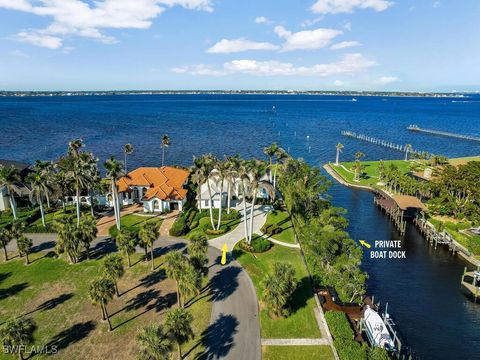 15051 Intracoastal Court Fort Myers FL 33908