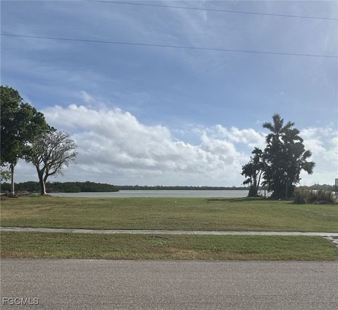 945 Caxambas Drive Marco Island FL 34145