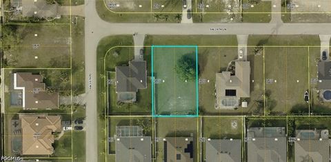 Photo of 1910 SW 38th Lane, Cape Coral, FL 33914 (MLS # 2026020256)