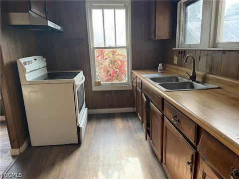 Tiny photo for 214 Avenue K SW, Moore Haven, FL 33471 (MLS # 2026020136)