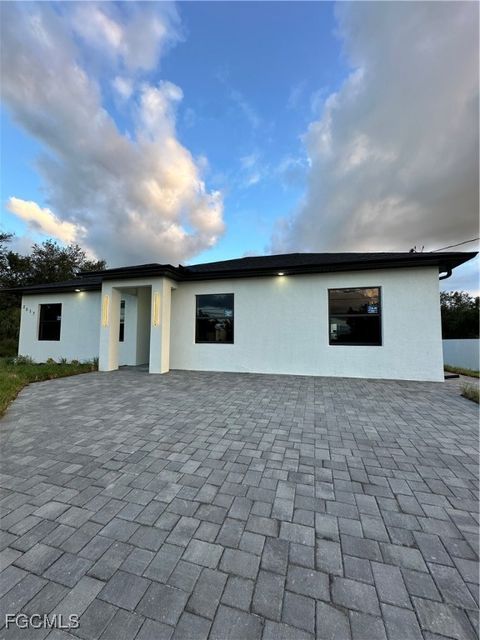 2517 54th Street Lehigh Acres FL 33976