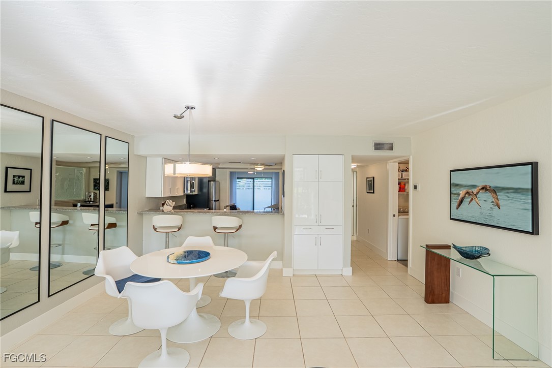 16454 Timberlakes Drive 103