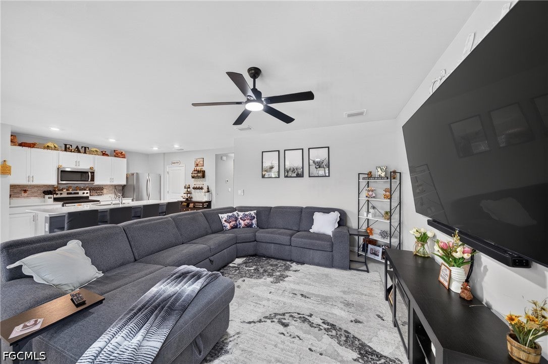 2532 NW 7th Street