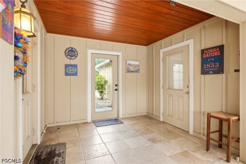 Tiny photo for 2310 Abbott Avenue, Alva, FL 33920 (MLS # 2026026557)