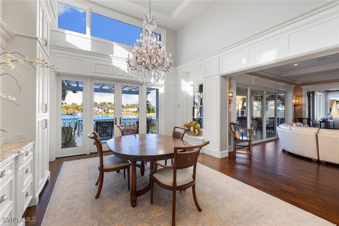 225 Cove Lane