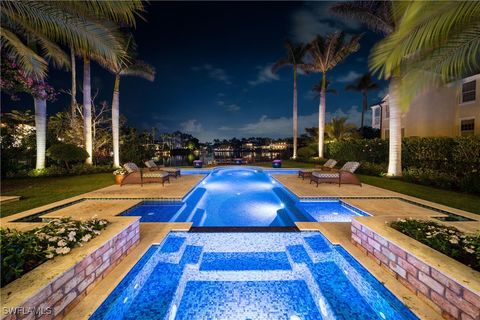 225 Cove Lane Naples FL 34102