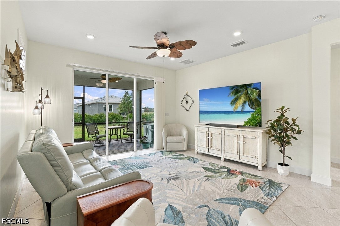 17306 Leaning Oak Trail