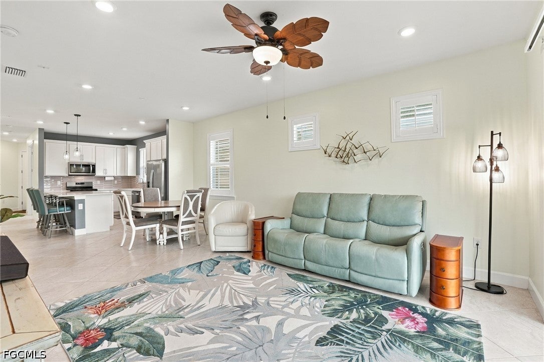17306 Leaning Oak Trail