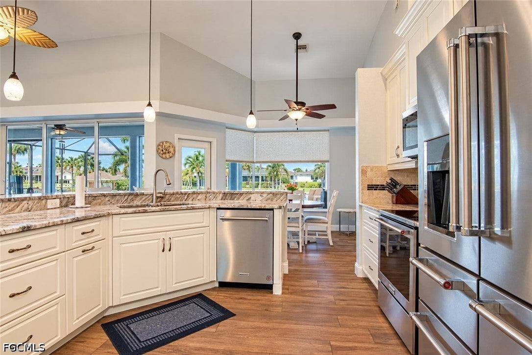 5308 SW 8th Place