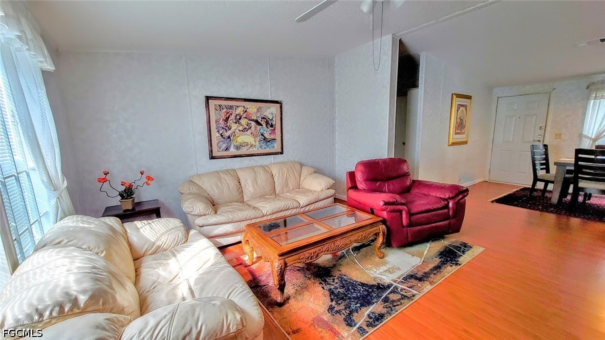 4555 Pioneer 16th Street