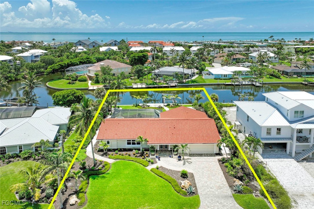 918 Kings Crown Drive