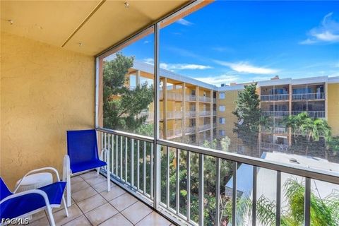 Tiny photo for 2366 E Mall Drive #418, Fort Myers, FL 33901 (MLS # 2026018475)