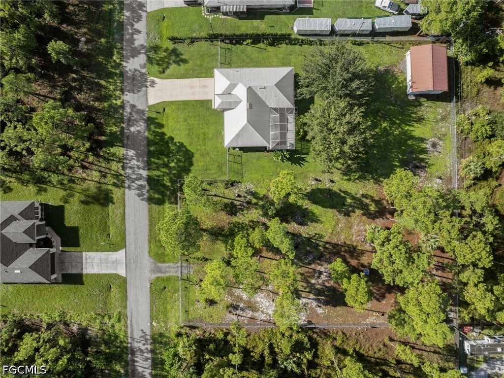 1111 Calvin Avenue