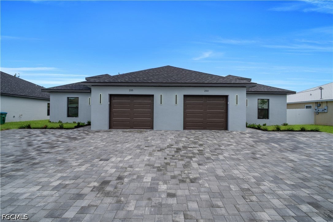 255 SW 3rd Terrace