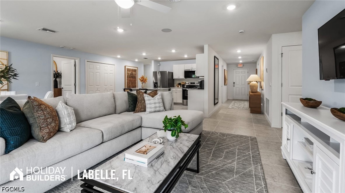 8015 Sherwood Circle