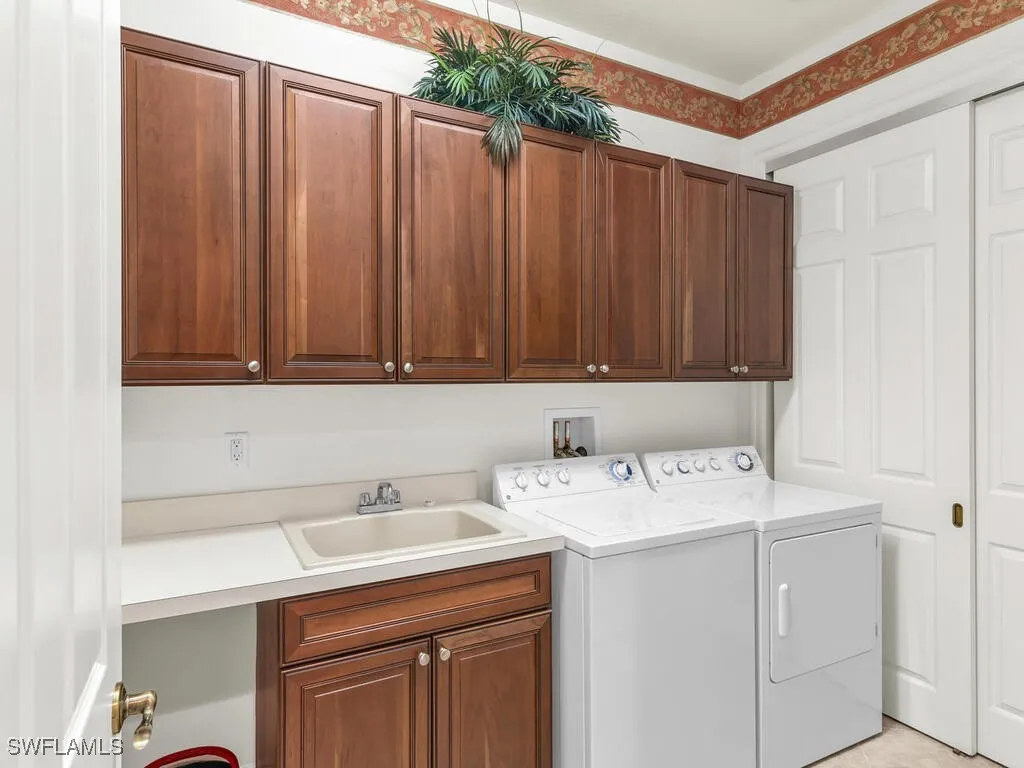 Naples, Florida 34113, United States, 3 Bedrooms Bedrooms, ,3 BathroomsBathrooms,Residential,Active,132935