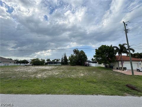 Photo of 1831 SW 31st Terrace, Cape Coral, FL 33914 (MLS # 2026020036)