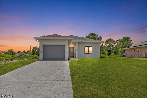 Photo of 752 Breamer Avenue S, Lehigh Acres, FL 33974 (MLS # 2026020270)