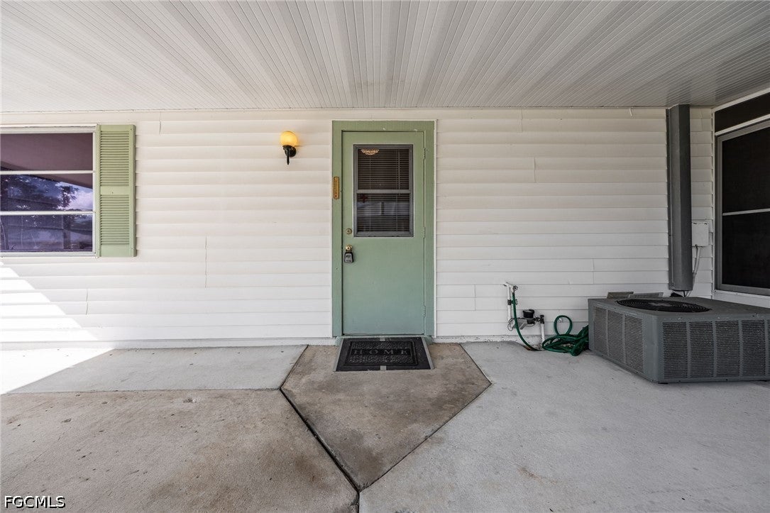13 Pinewood Boulevard