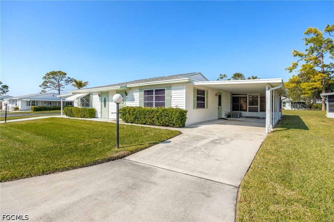 13 Pinewood Boulevard