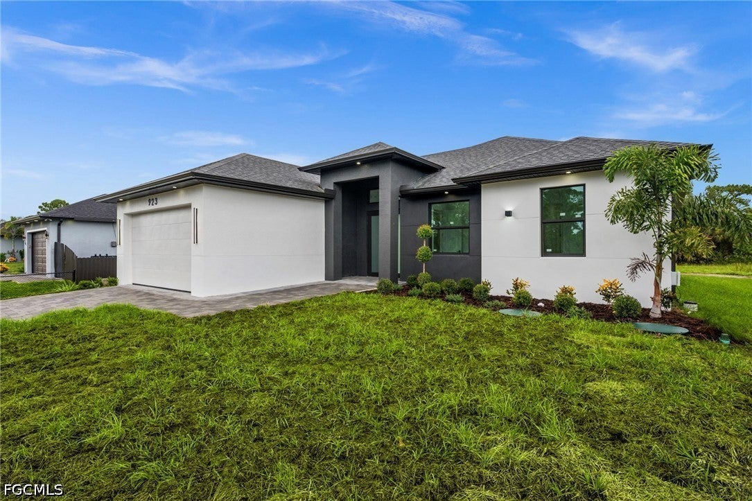 923 Bolivia Drive