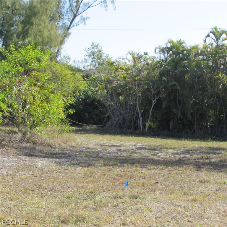 7757 Breakwater Court