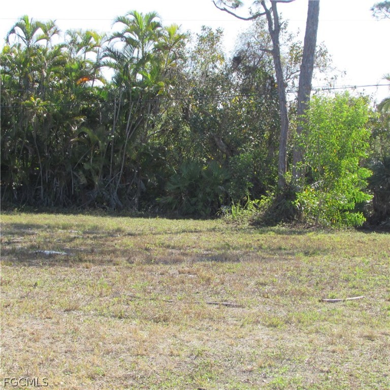 7757 Breakwater Court