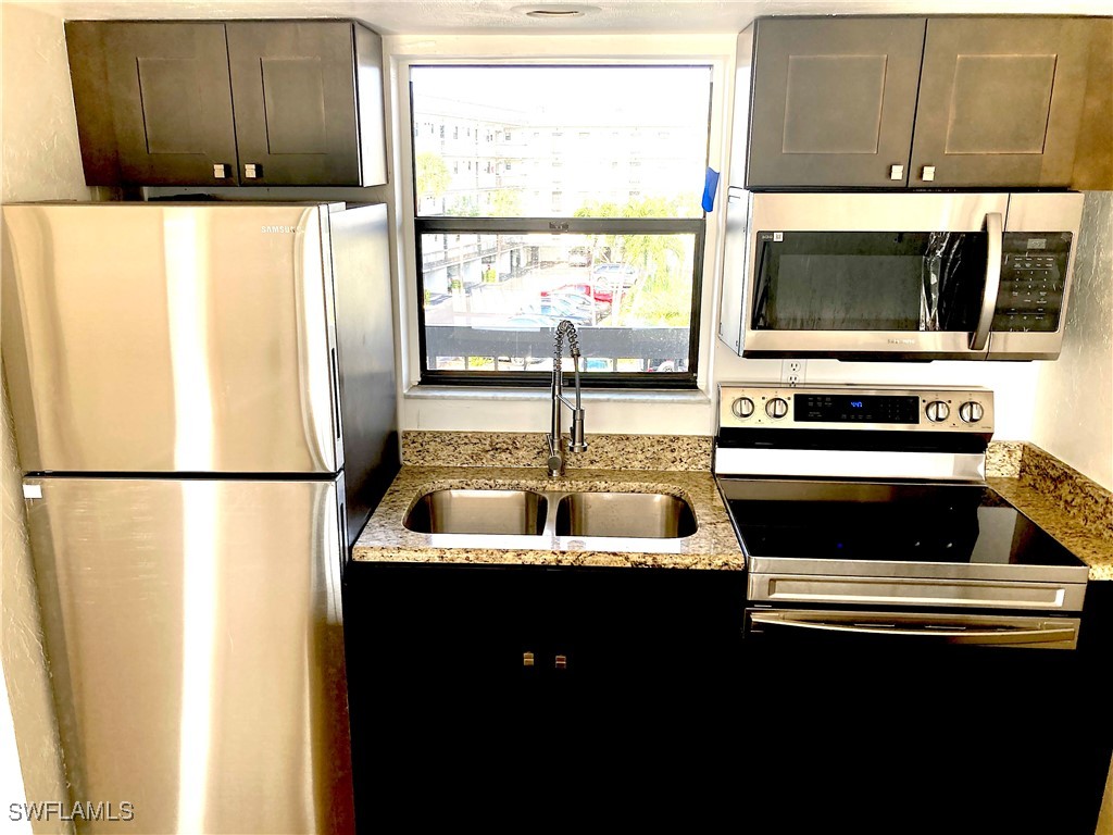 1024 Anglers Cove C403