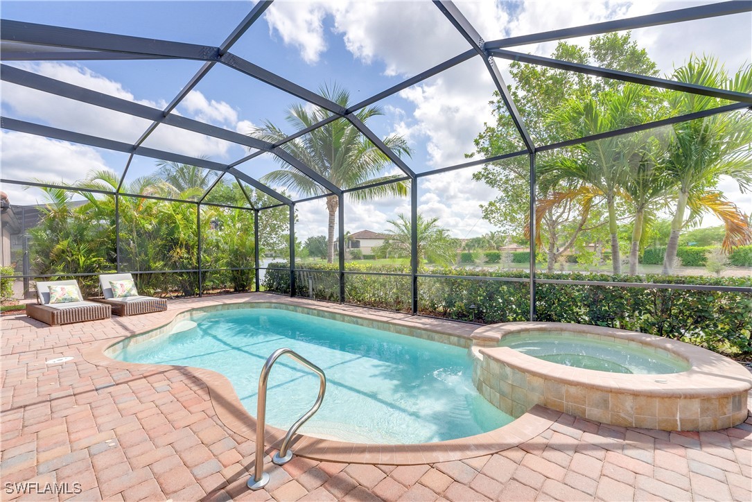 28135 Foxrock Court