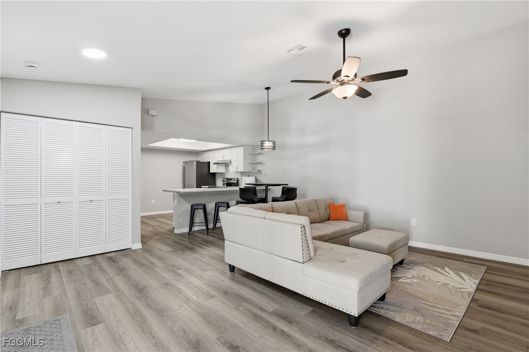 5801 Crystal Lake Lane 101