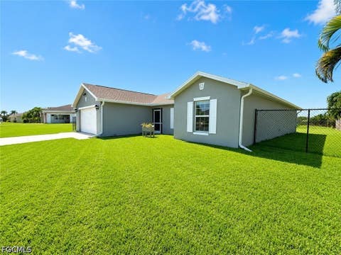 Photo of 1812 SW 32nd Street, Cape Coral, FL 33914 (MLS # 2026035191)
