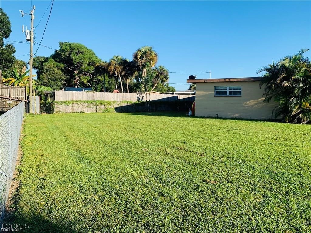 860 Camellia Drive