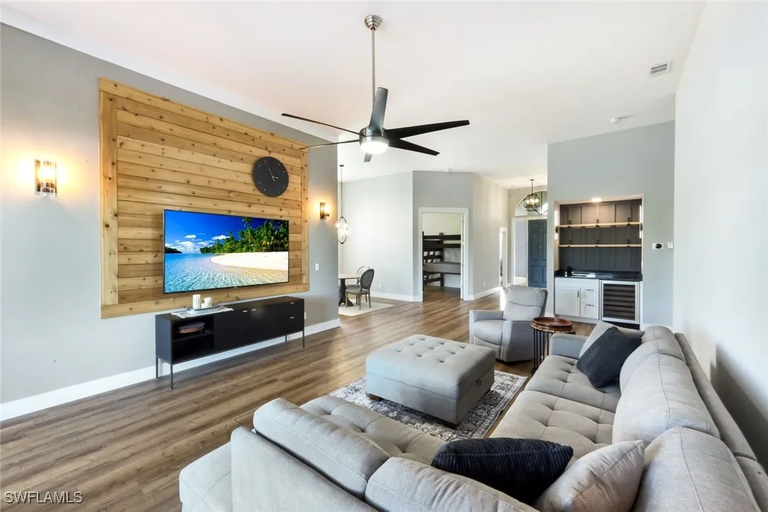 Estero, Florida 33967, United States, 2 Bedrooms Bedrooms, ,2 BathroomsBathrooms,Residential,Active,244025