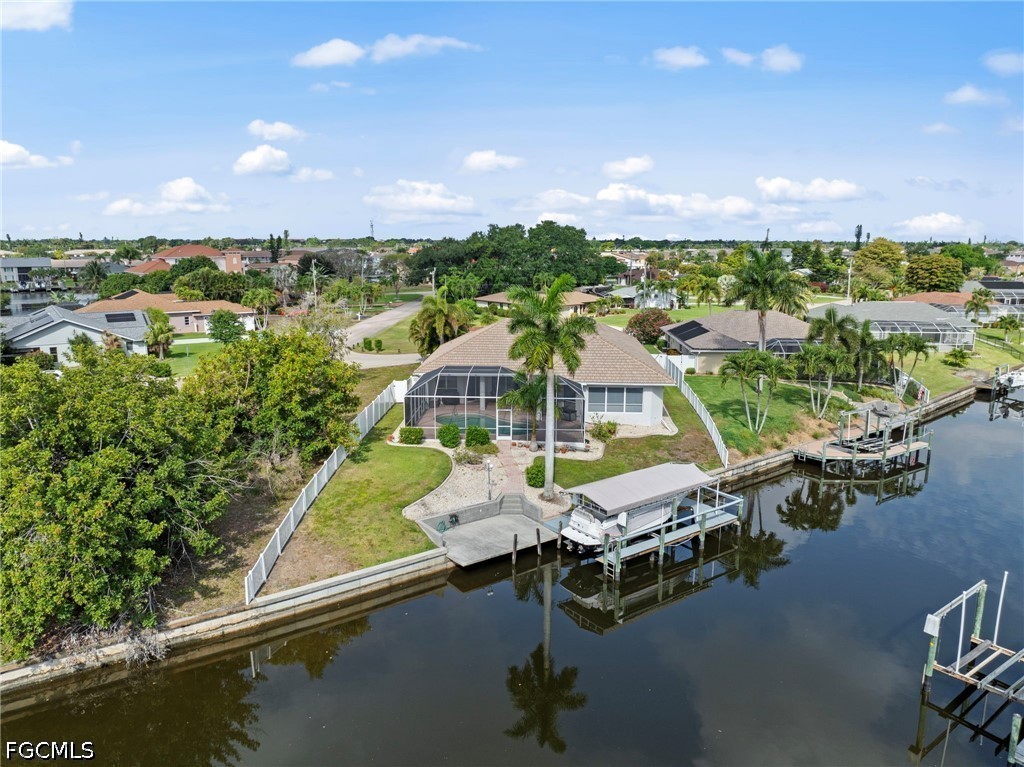 3733 SE 12th Place