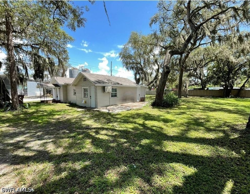 Photo 1 of 12 — 111 Palmetto Lane W, Polk City, FL 33868