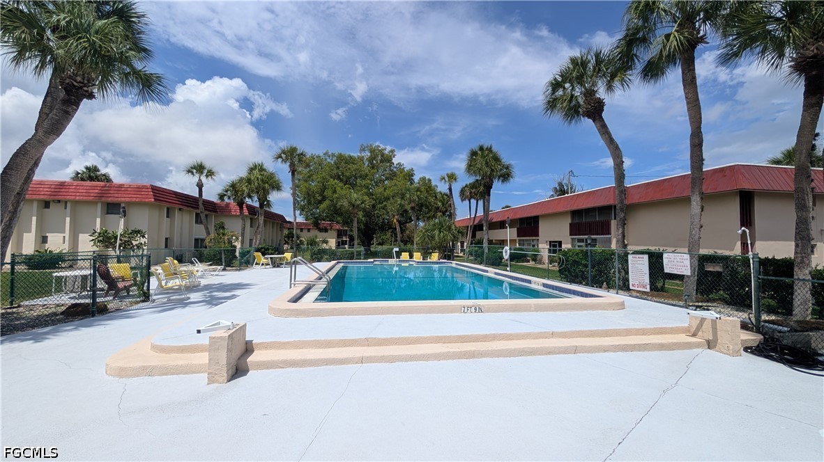 198 Joel Boulevard 4