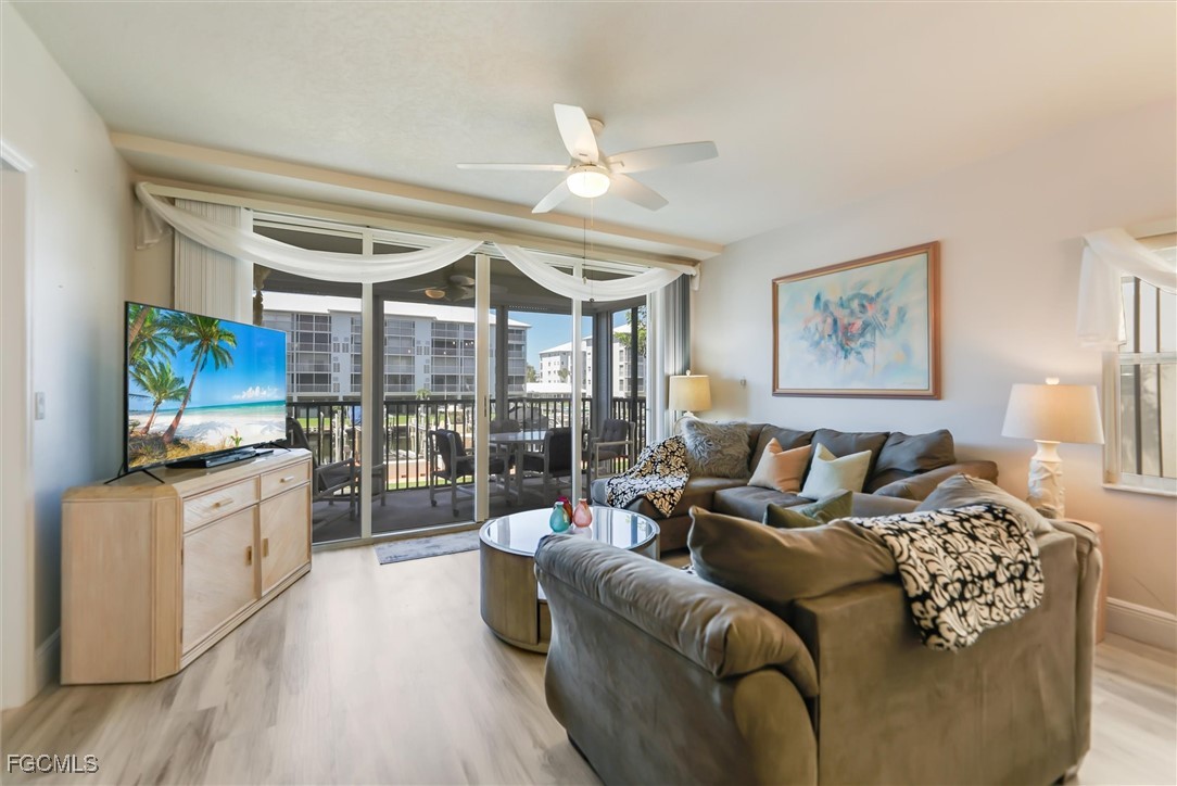 4481 Bay Beach Lane 214