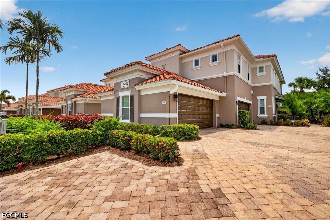12894 New Market Street 202