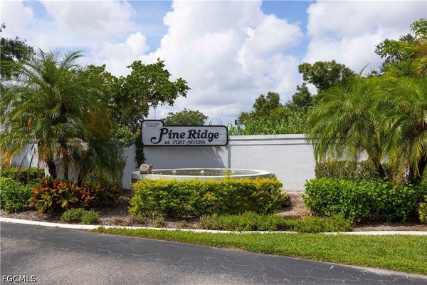 4610 BLACKBERRY DR, FORT MYERS, FL 33905 - Image ea74f515d04f0ac9722652bc8ebe6a3c/1000054545