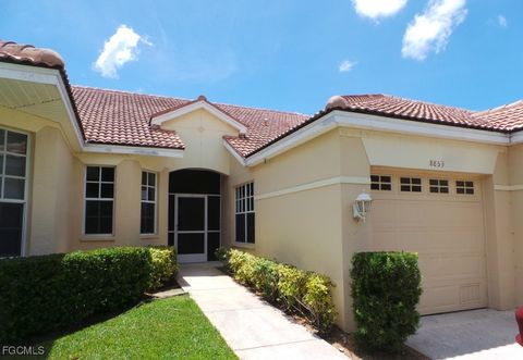 8853 Middlebrook Drive Fort Myers FL 33908