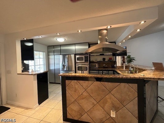 7779 JEWEL LN APT 202, NAPLES, FL 34109 - Image eab038a7bd7e552acd910db1bdcc20fa/3797833033