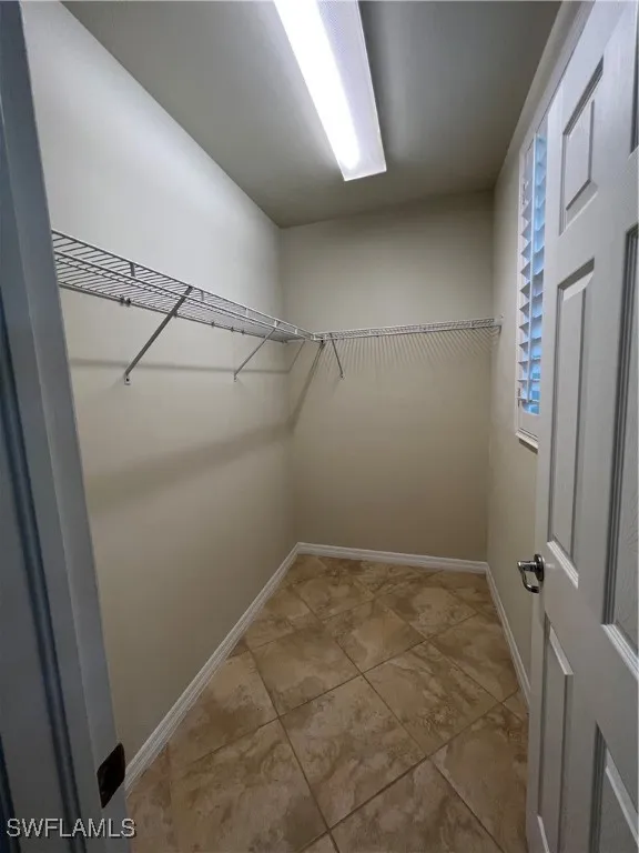 Bonita Springs, Florida 34135, United States, 3 Bedrooms Bedrooms, ,3 BathroomsBathrooms,Residential,Active,212430